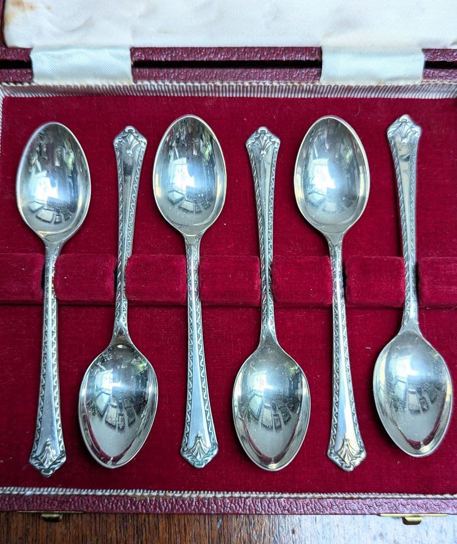 イギリスアンティーク 純銀製ティースプーンセット １９６８年シェフィールド刻印