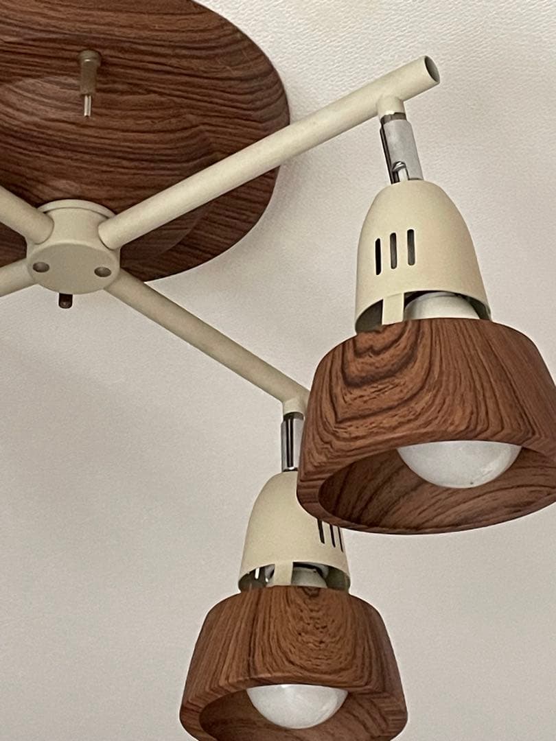 アートワークスタジオ　4連　天井照明　LED電球付き