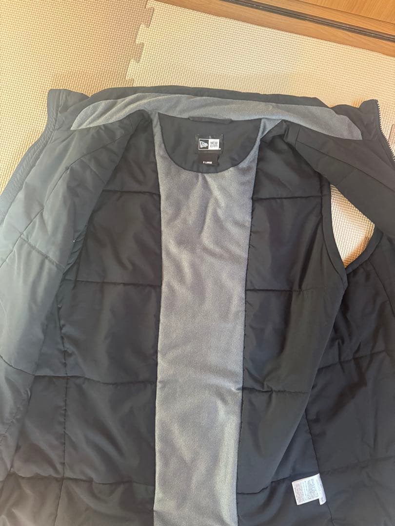 NEW ERA ダウンベスト 中綿入りサイズXL