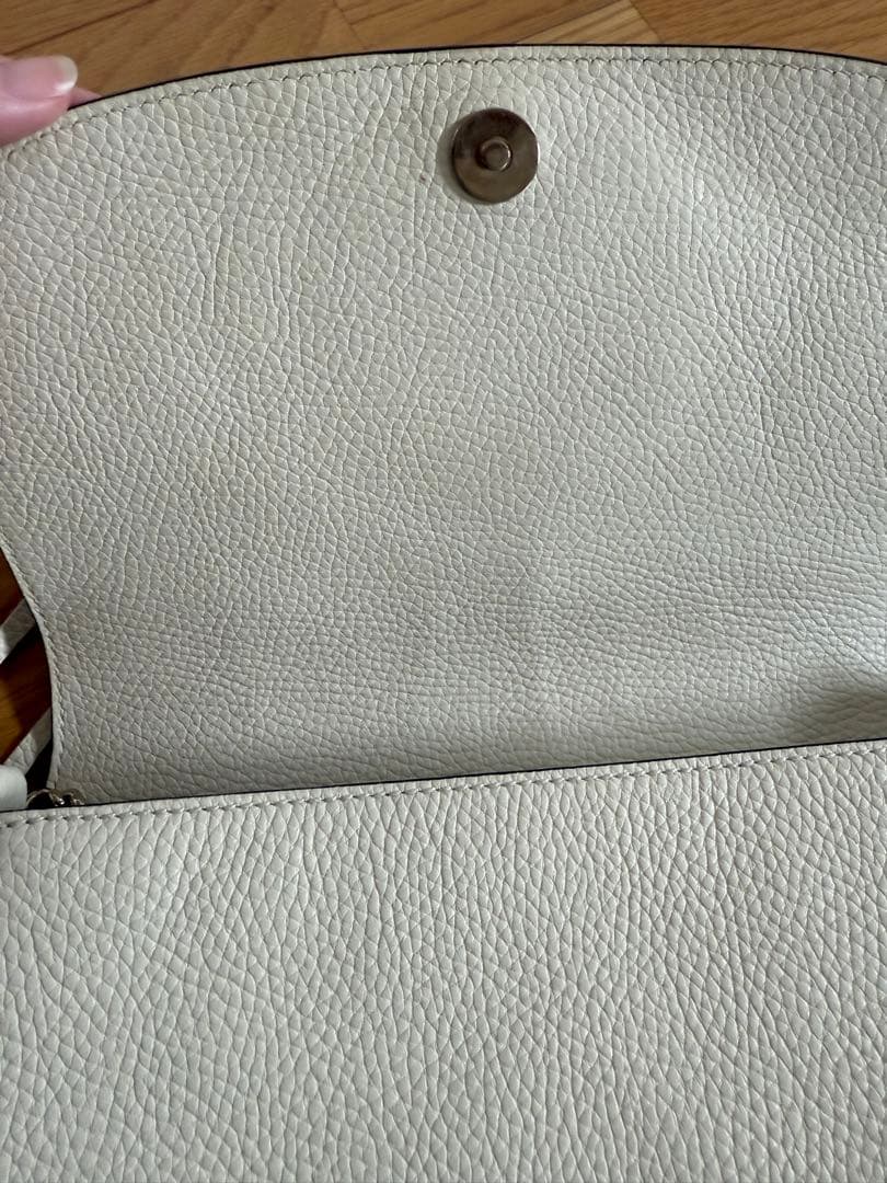 Gucci ソーホーホワイトレザー ショルダーバッグ タッセル付き