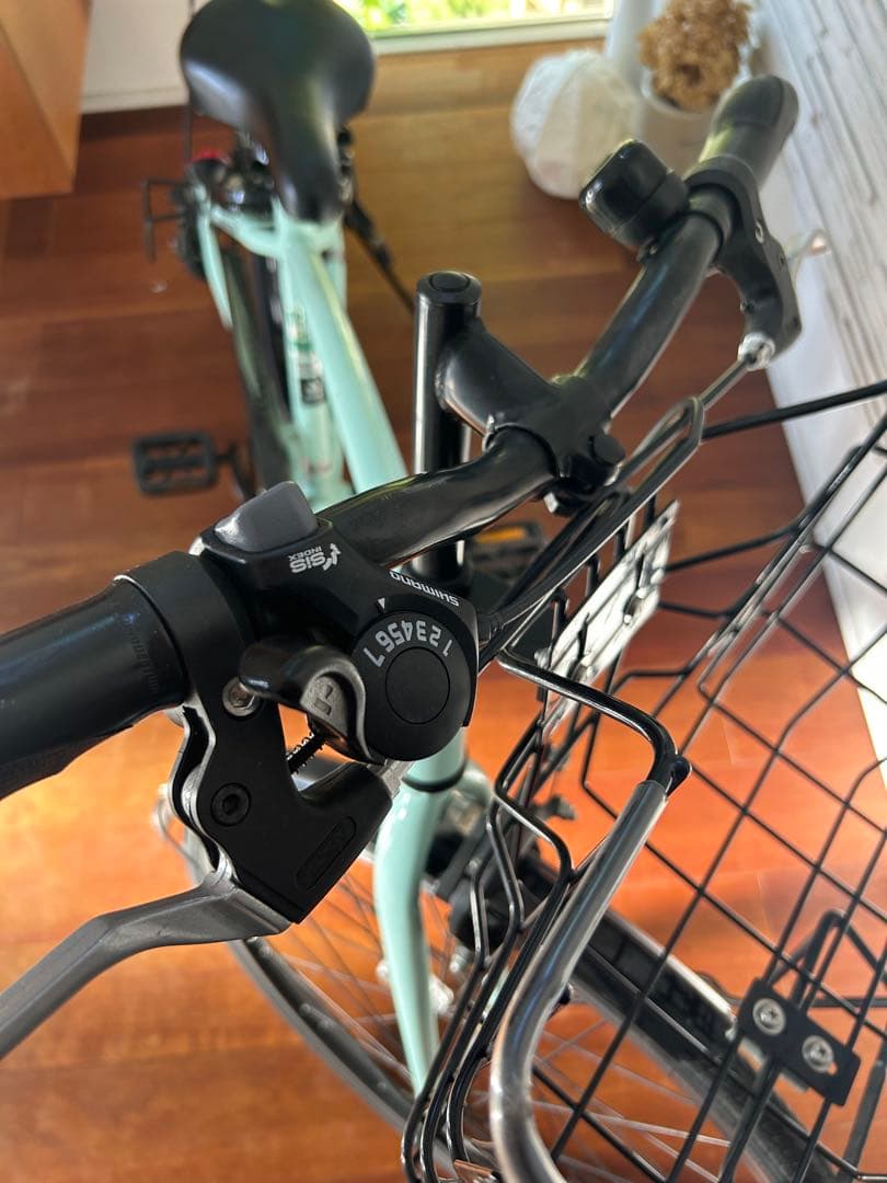 引取り限定　ブリヂストン　SCHLEIN シュライン　24インチ　ミストグリーン