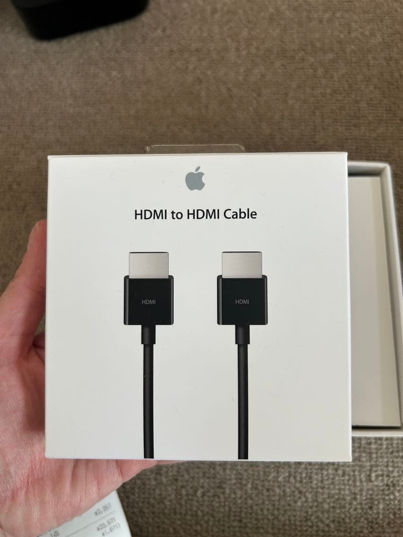 AppleTV 4K 32GB 純正のケーブル付き
