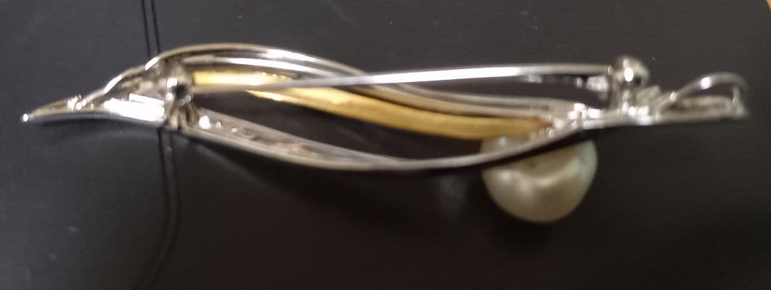 金高騰中‼️ゴールドK18 シルバー パール付き ブローチ&ネックレストップ‼️