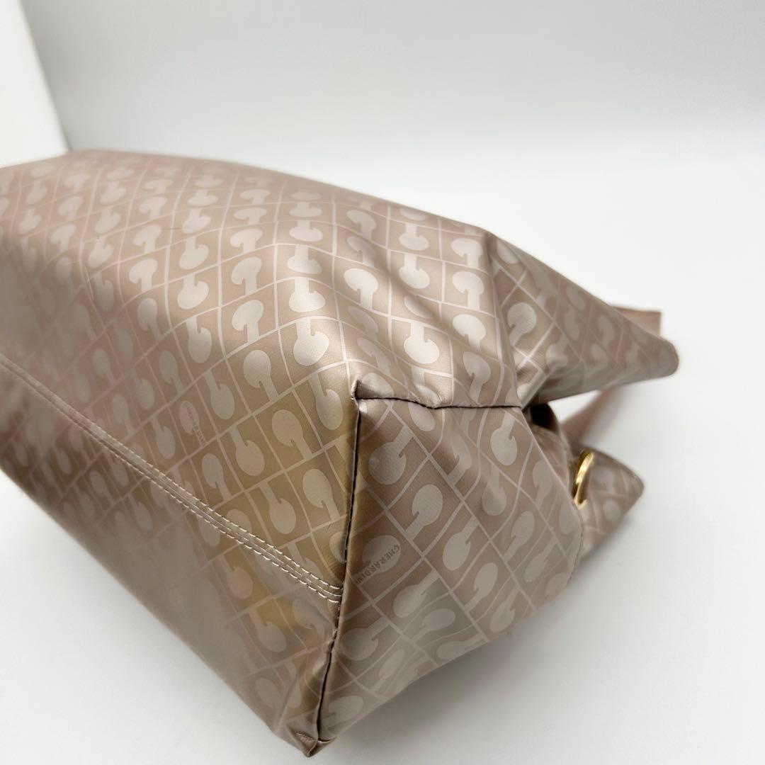 未使用　ゲラルディーニ　ソフティ　ショルダーバッグ　2way　肩掛け　斜め掛け