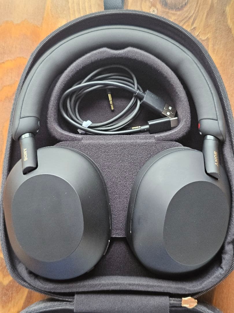 ソニー ヘッドホン WH-1000XM5