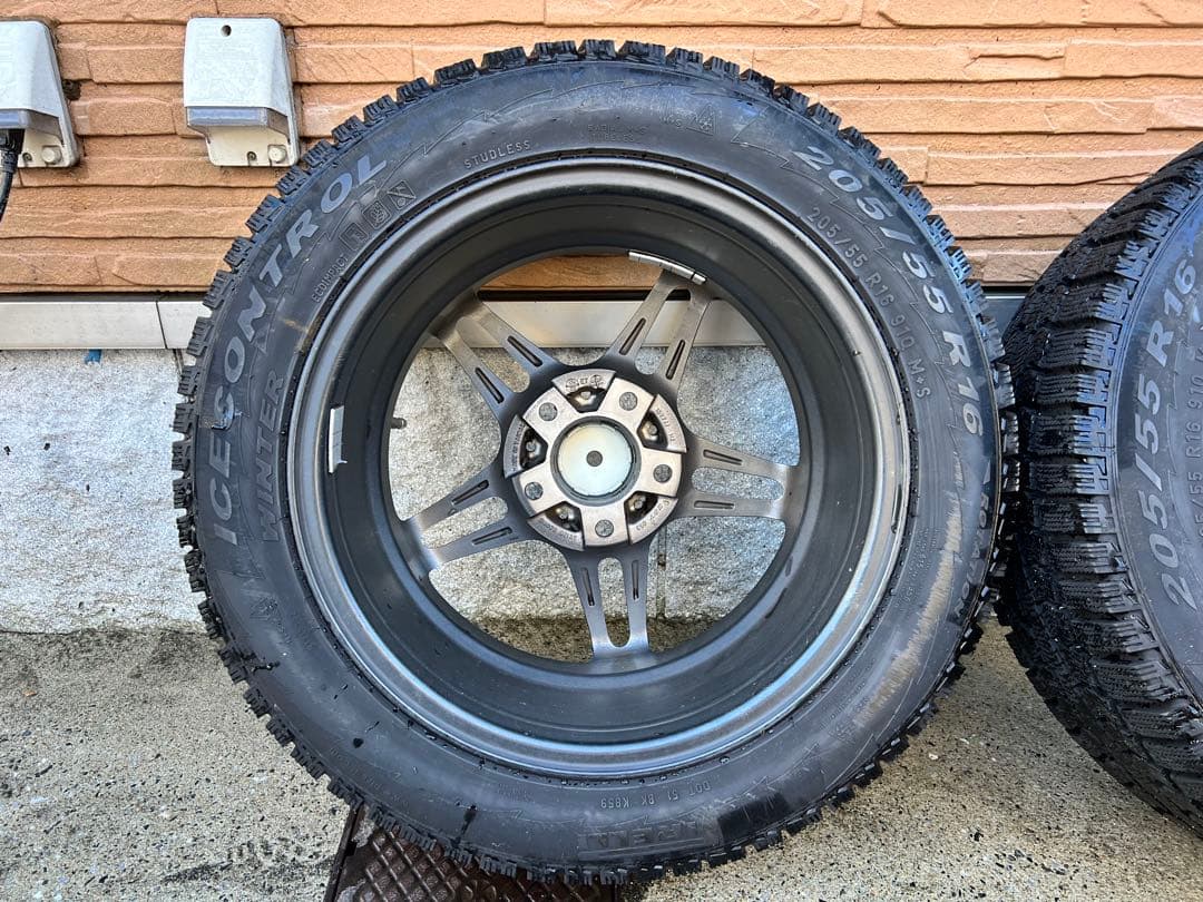 か*と様  16インチ ホイール4本 PCD120 +40