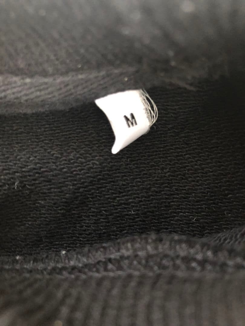 Ami Parisブラック アミパリス スウェット