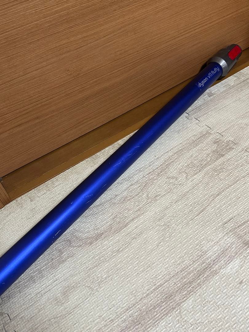 Dyson SV12スティッククリーナー 本体　①