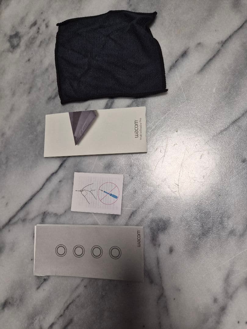 Wacom MobileStudio Pro 16 本体