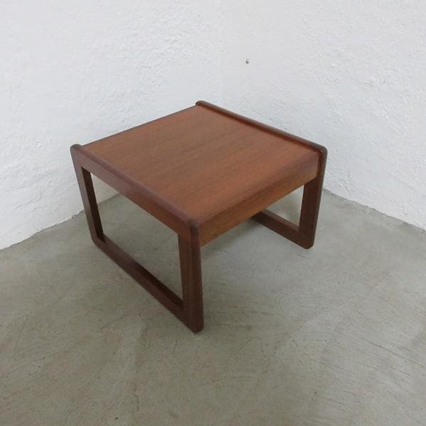 イギリス ビンテージ 家具 ネストテーブル 入れ子式 3台組 英国 6136e