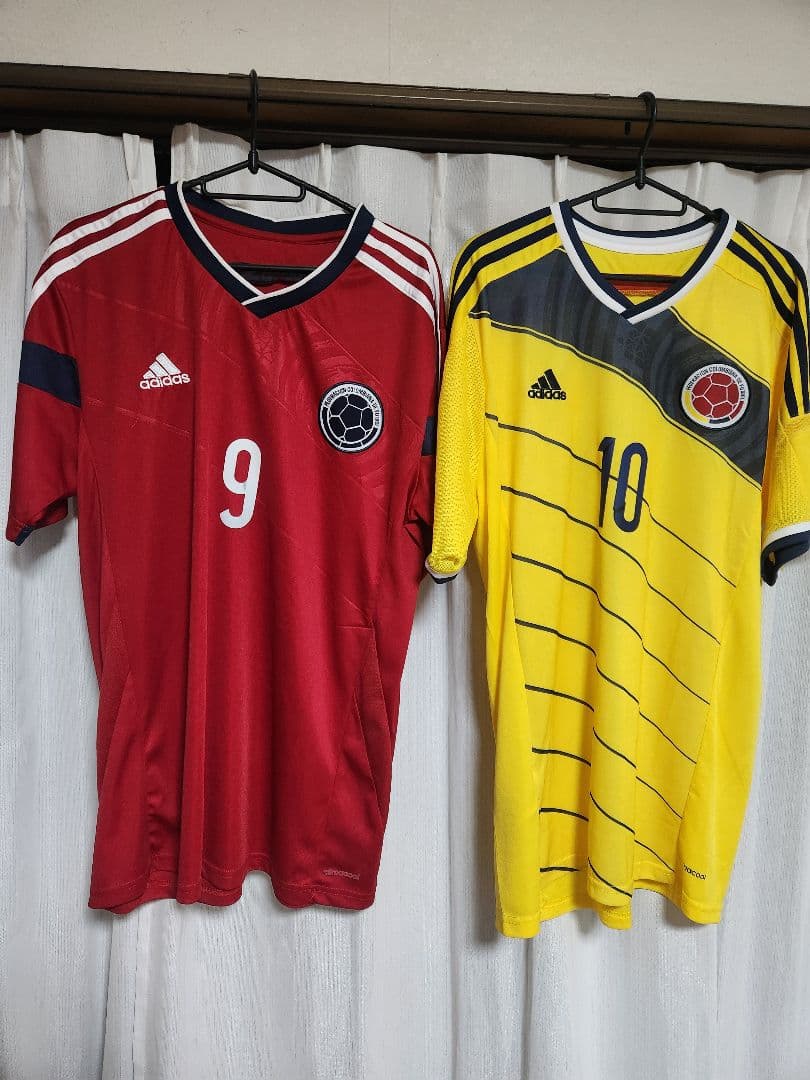 コロンビア代表　ユニフォーム　ホーム　アウェイ　セット