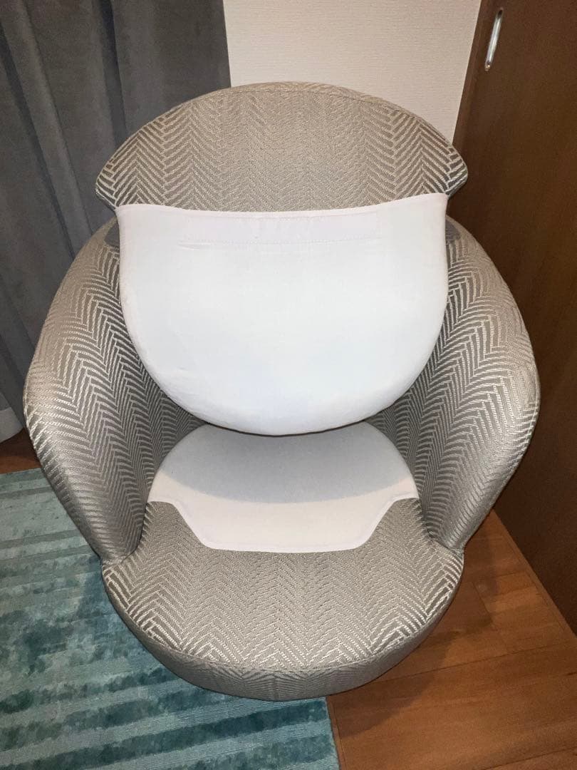 25万 ドバイ購入 パーソナル 回転式 ソファ 1P ジャガード