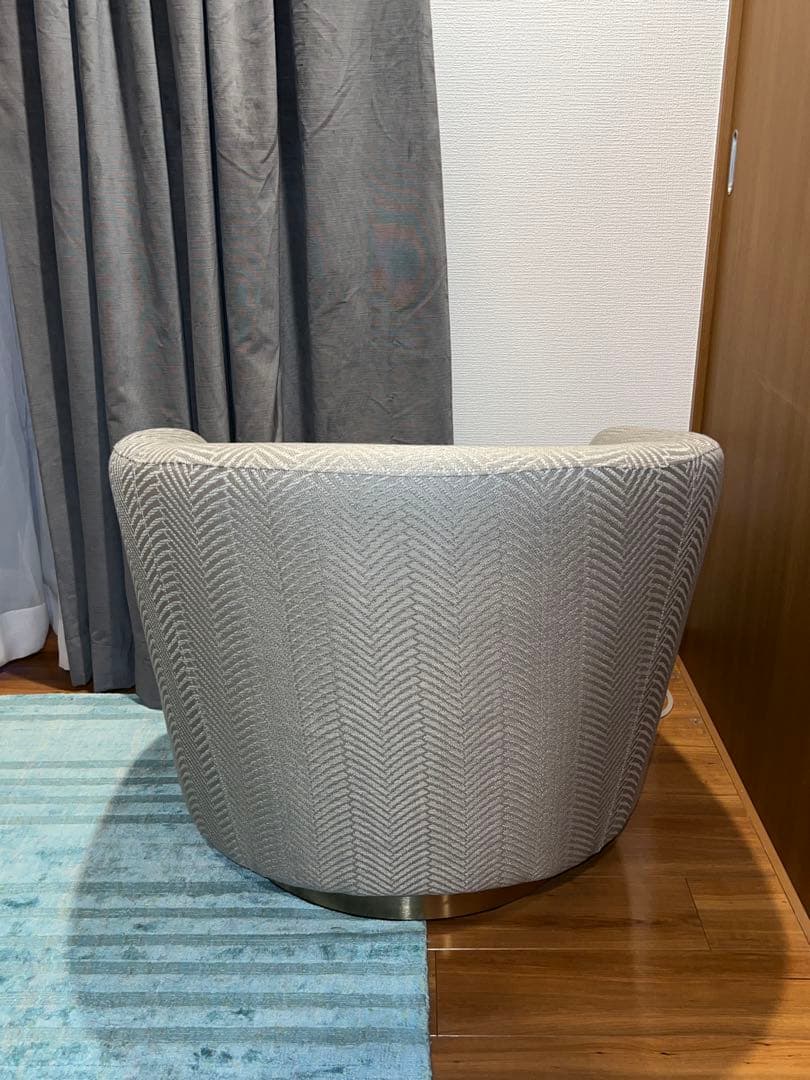 25万 ドバイ購入 パーソナル 回転式 ソファ 1P ジャガード