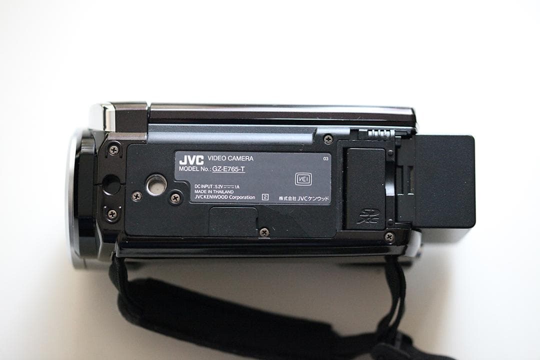 さくら家族、JVC Everio ビデオカメラ Q684