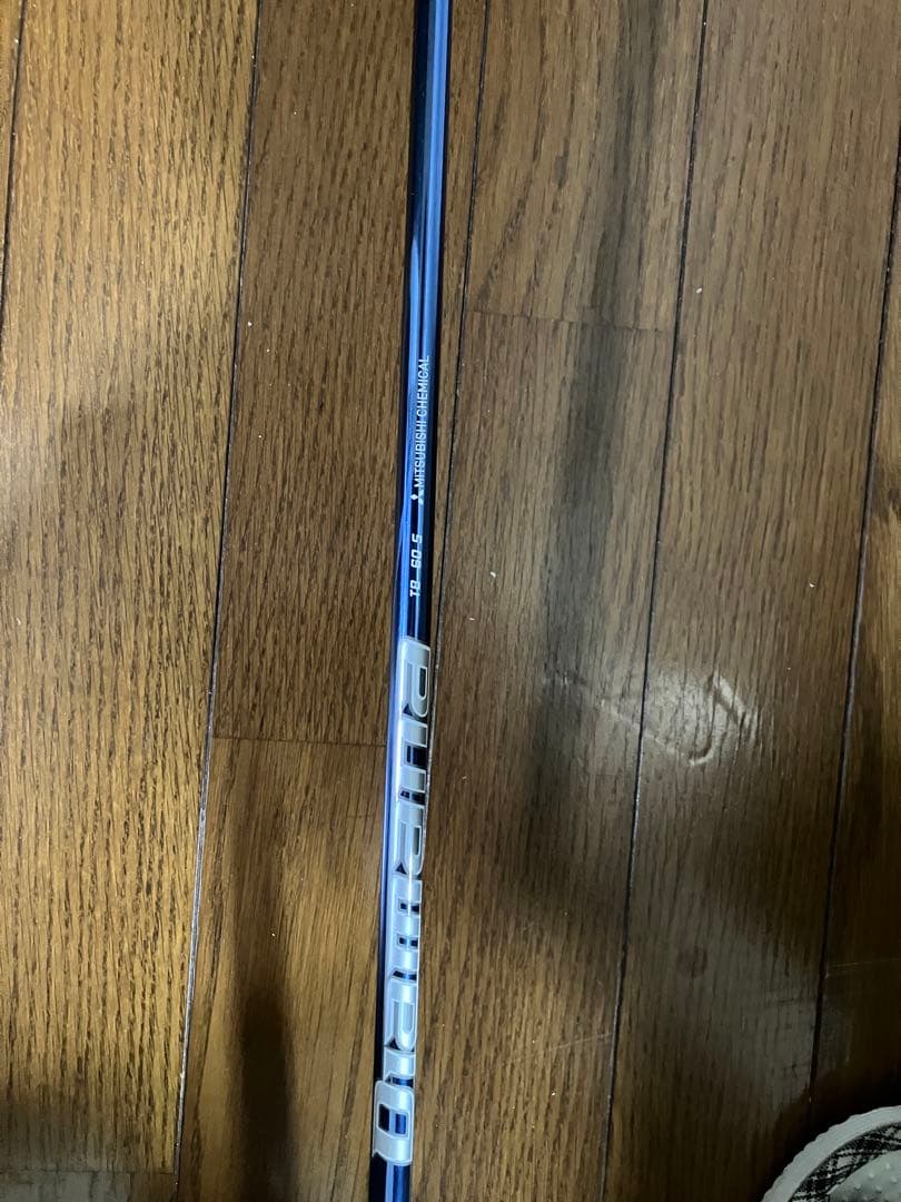 SIM2ドライバー　dyamana 50 S ヘッドカバー有り