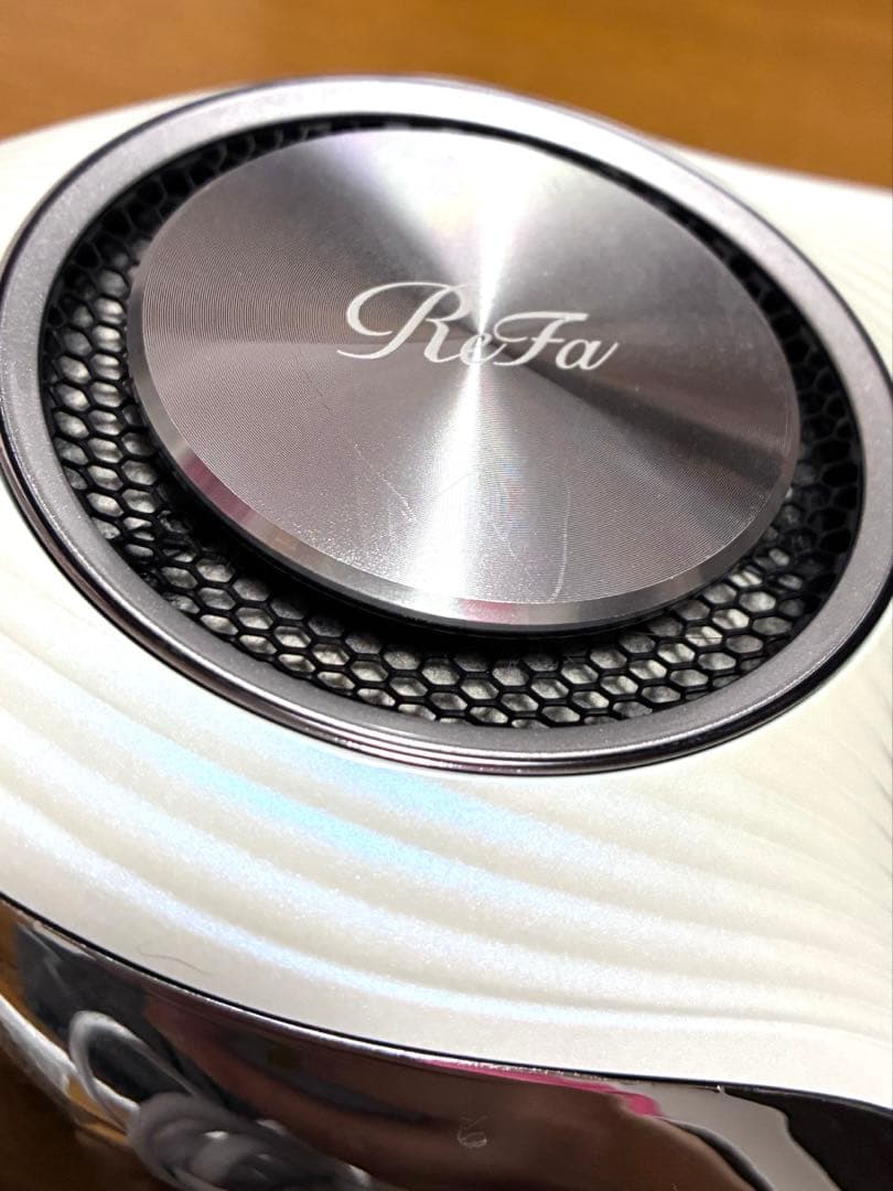 2024年製‼️ リファ ビューテックドライヤー