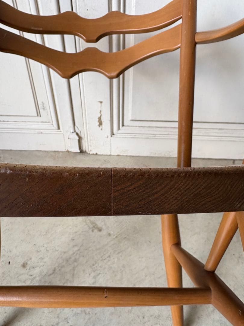 アーコール　カウホーン　ラダーバックチェア