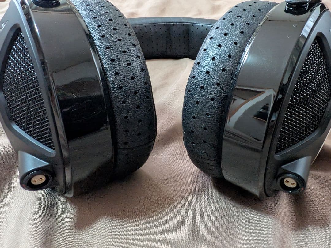 国内正規品 FOCAL UTOPIA 美品 Danacablケーブル等付属品多数