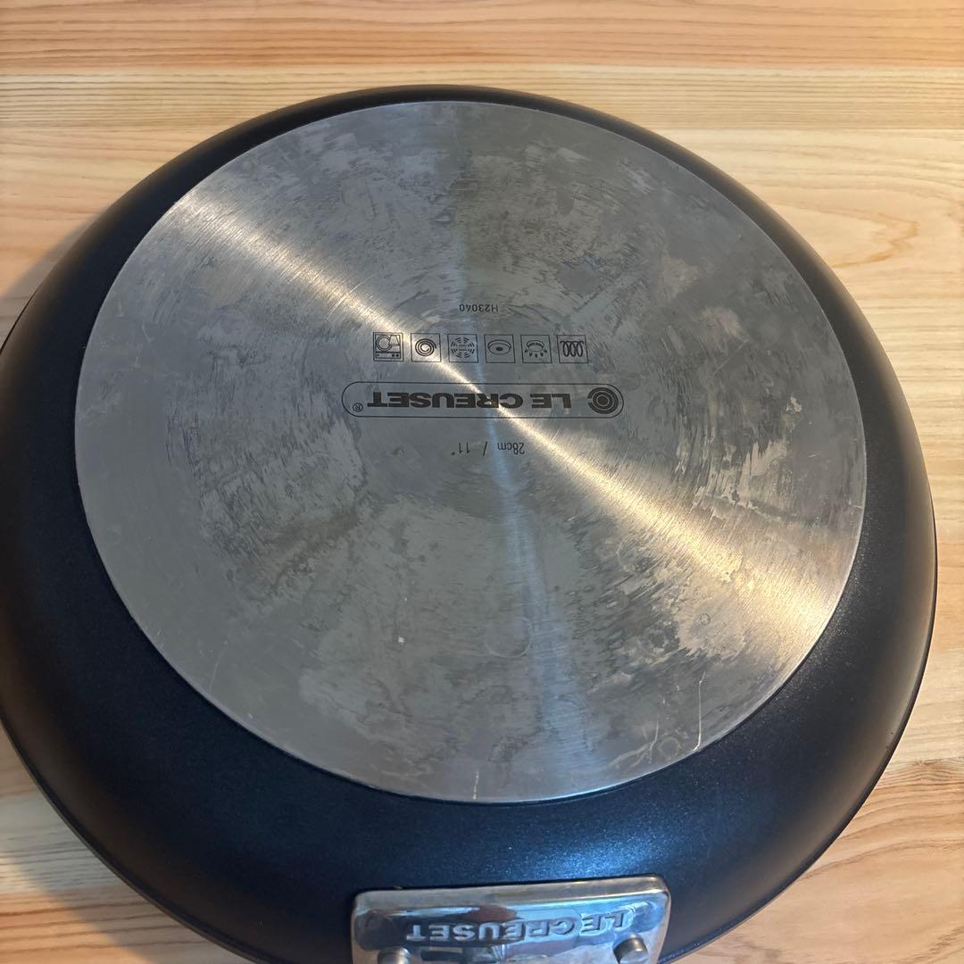 ルクルーゼ　28センチ　フライパン ステンレスハンドル 一度のみ使用