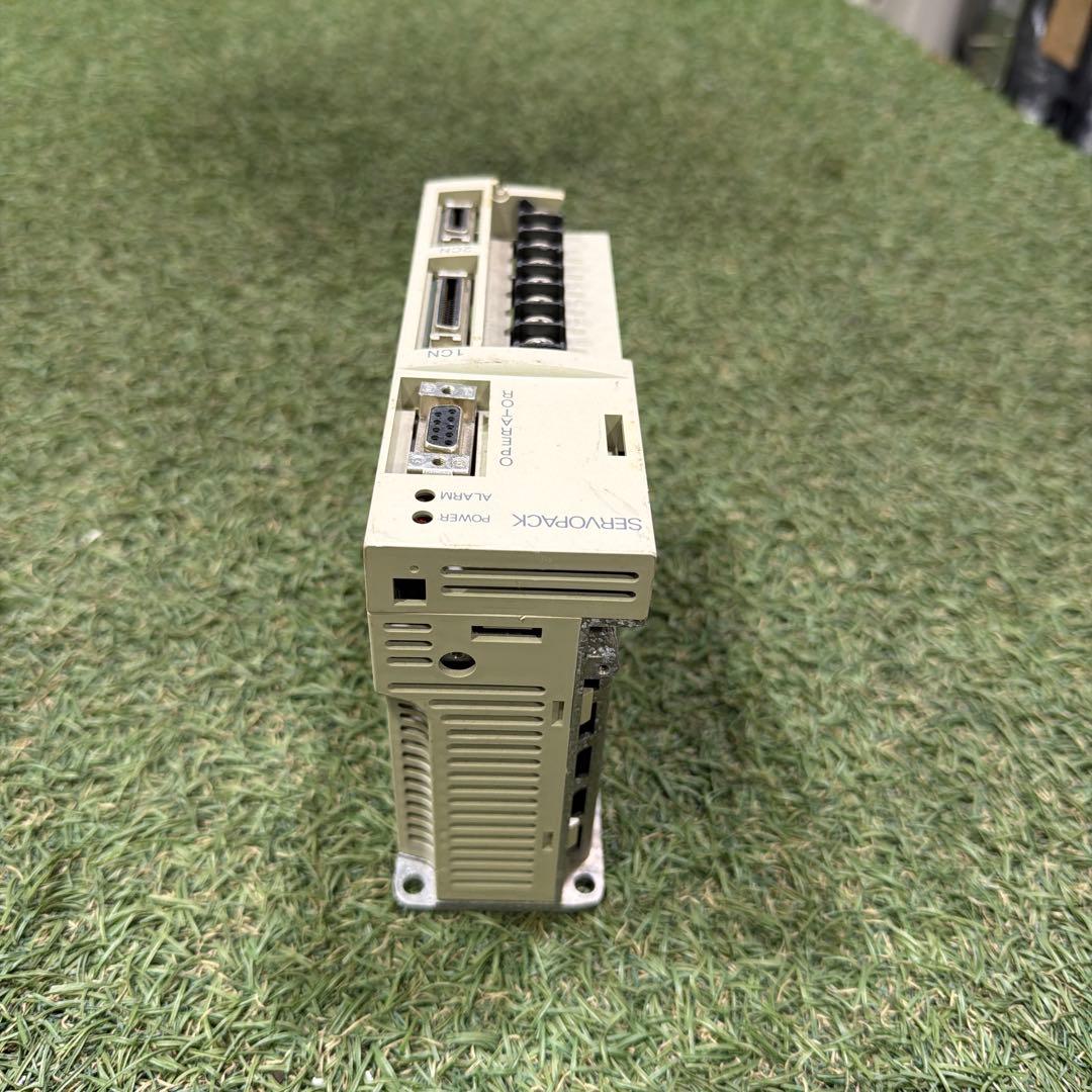 中古 YASKAWA サーボパック SGDA-01BP SERVOPACK