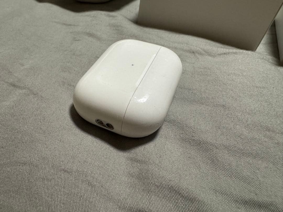 AirPods Pro2 ライトニング 本体 箱・充電ケース付き 付属品あり