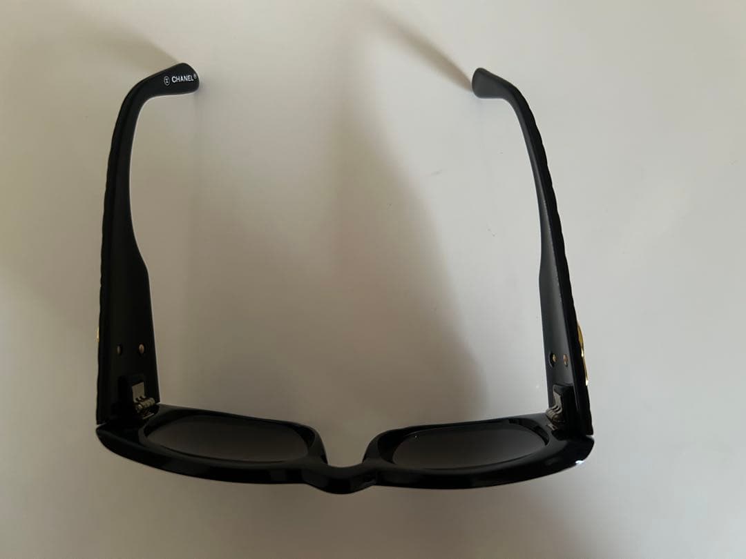 【CHANEL】極美品 マトラッセ ココマークサングラス レディース