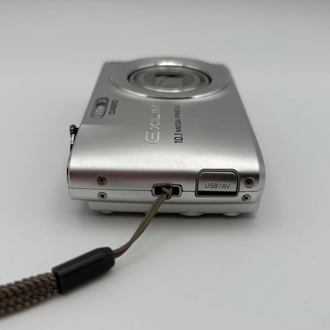 CASIO カシオ EXILIM EX-Z300 シルバー デジカメ 動作品