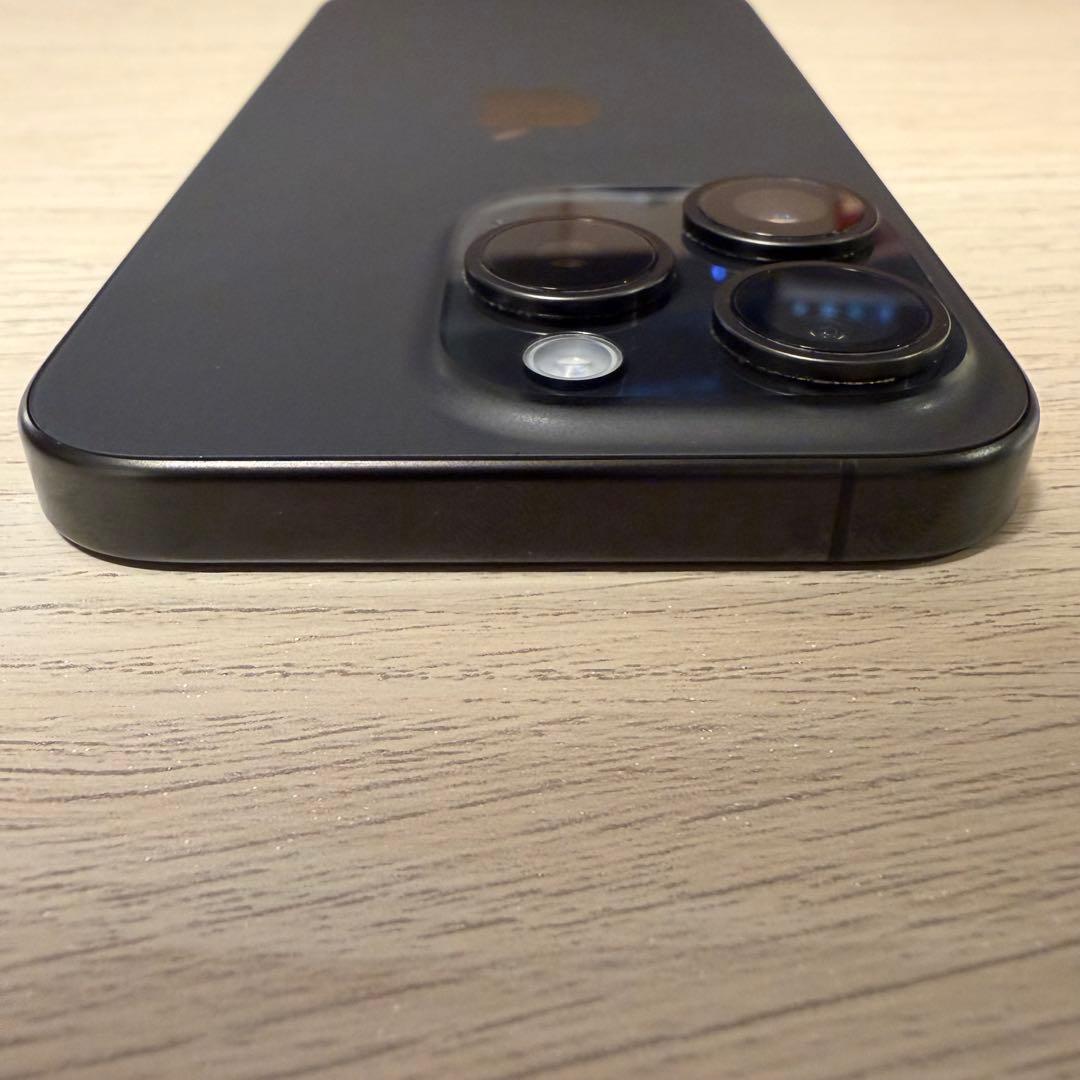 【美品】iPhone15 Pro 256GB SIMフリー バッテリー87%