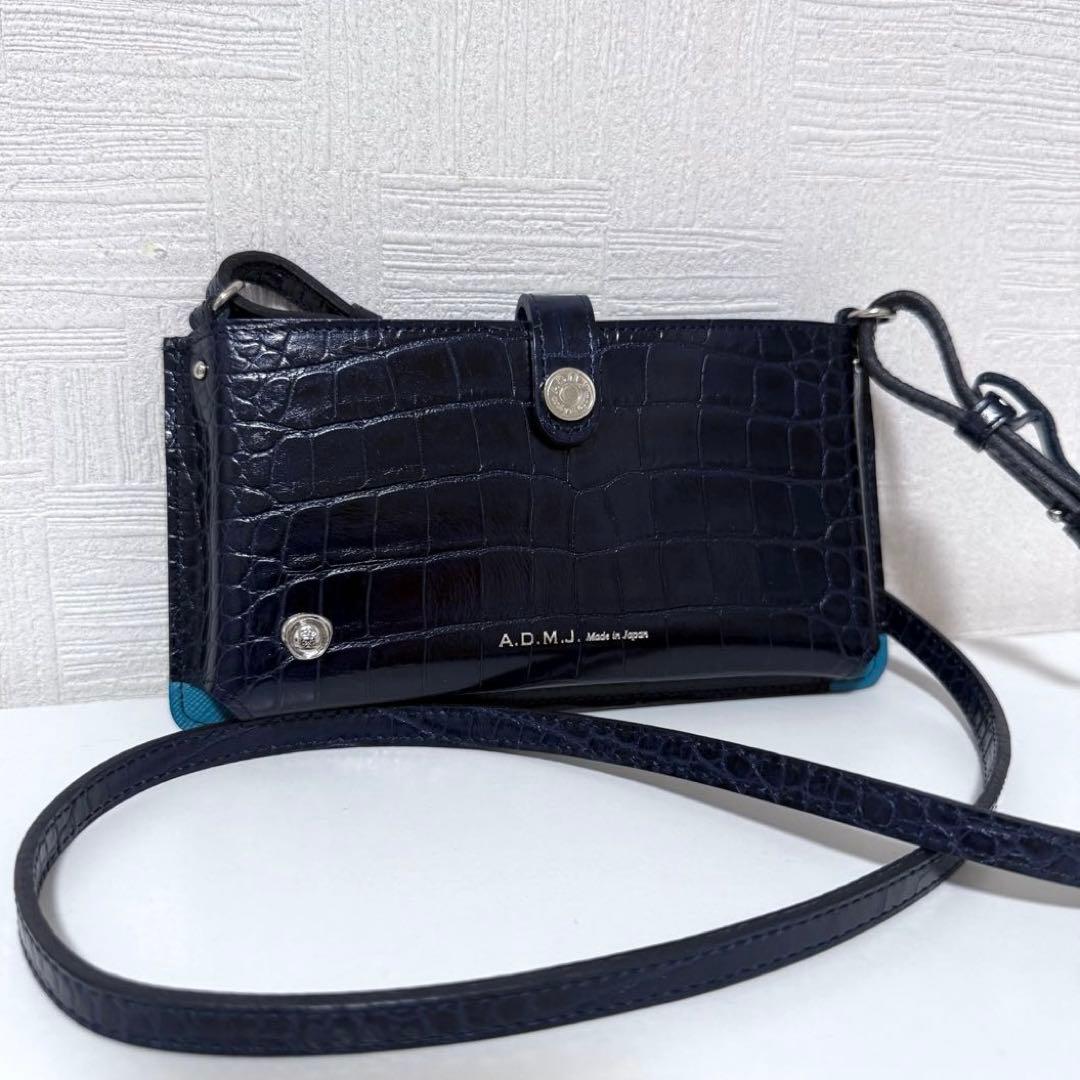 【極美品】 ADMJ 牛革クロコダイル型押し スマホポシェット