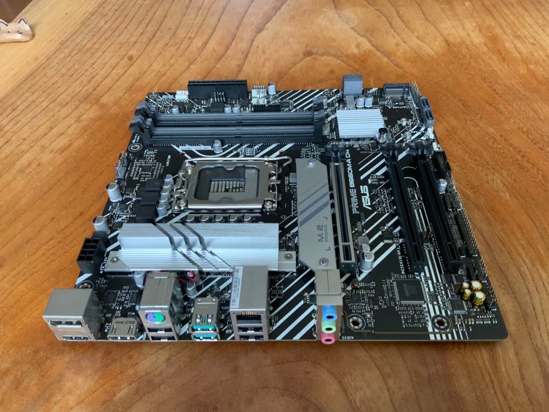 ASUS PRIME B660M-A D4 マザーボード