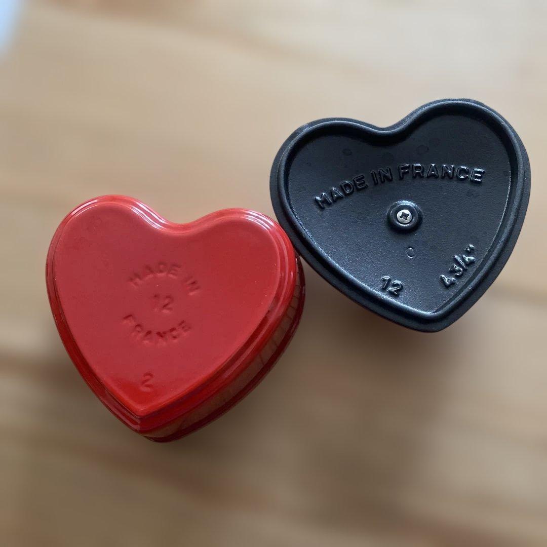 Le Creuset ハート型鍋 12cm 赤