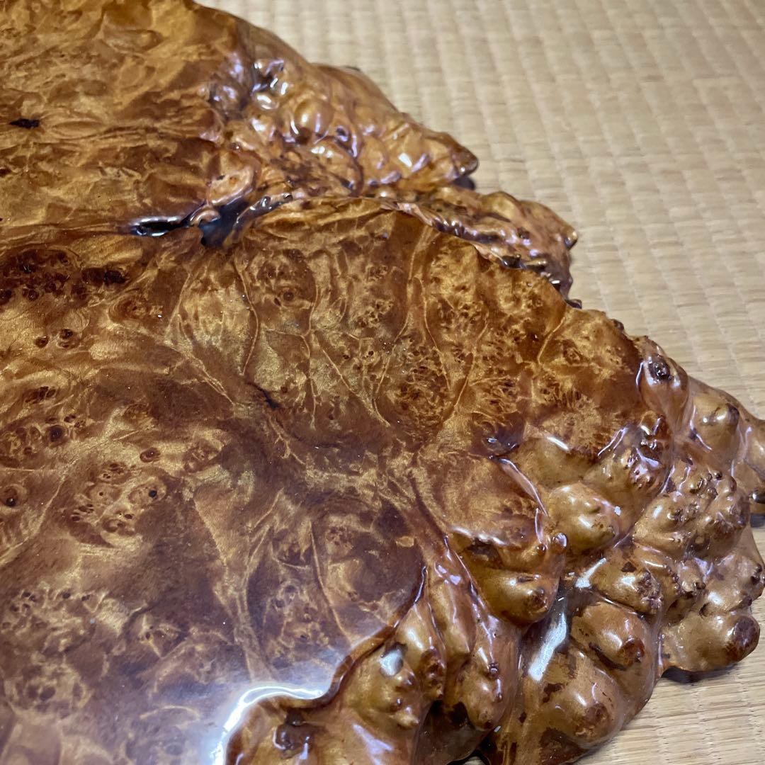 木製台座　自然形状 ブラウン