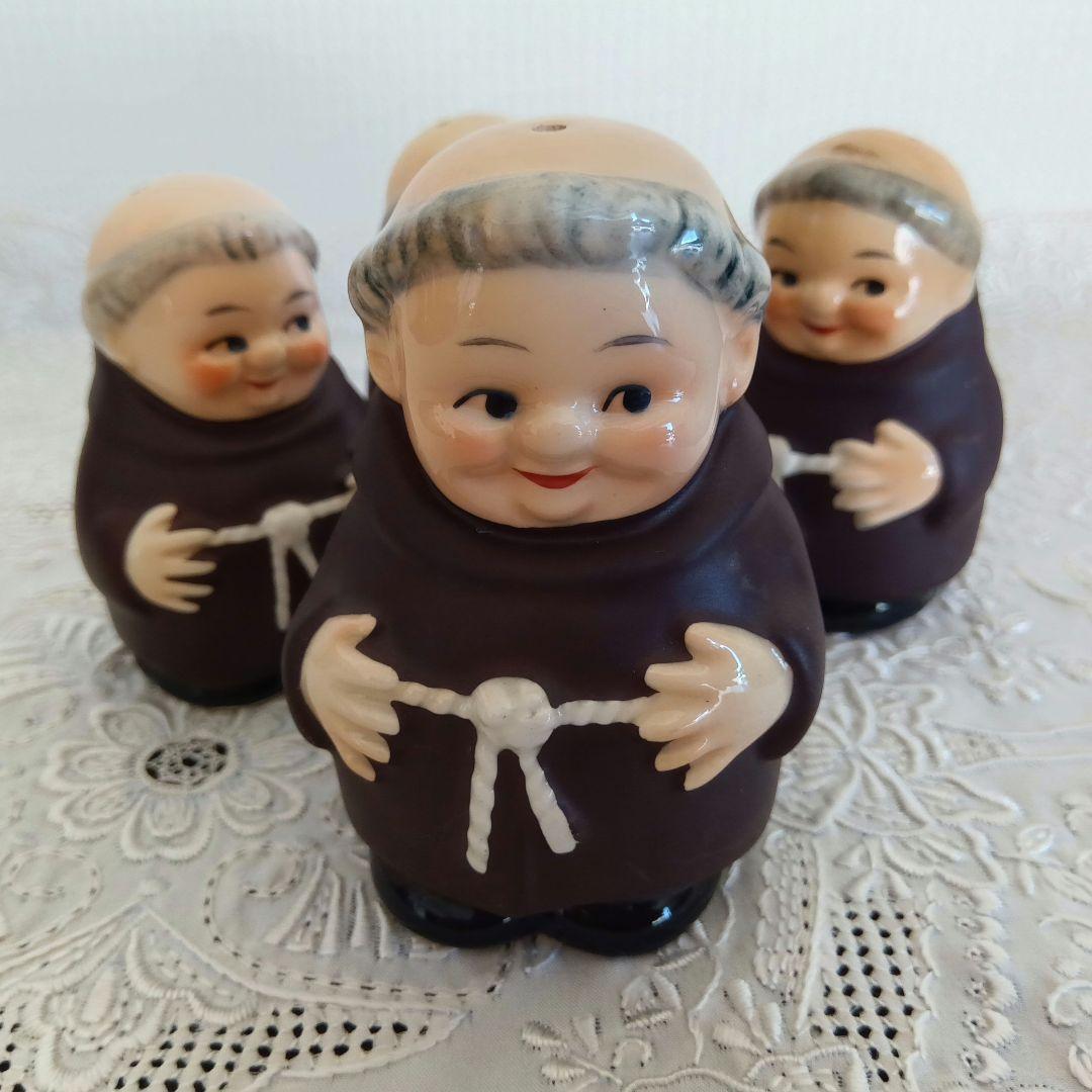 入手難 アンティーク Goebelゲーベル 修道士のフンメル人形 ４点セット
