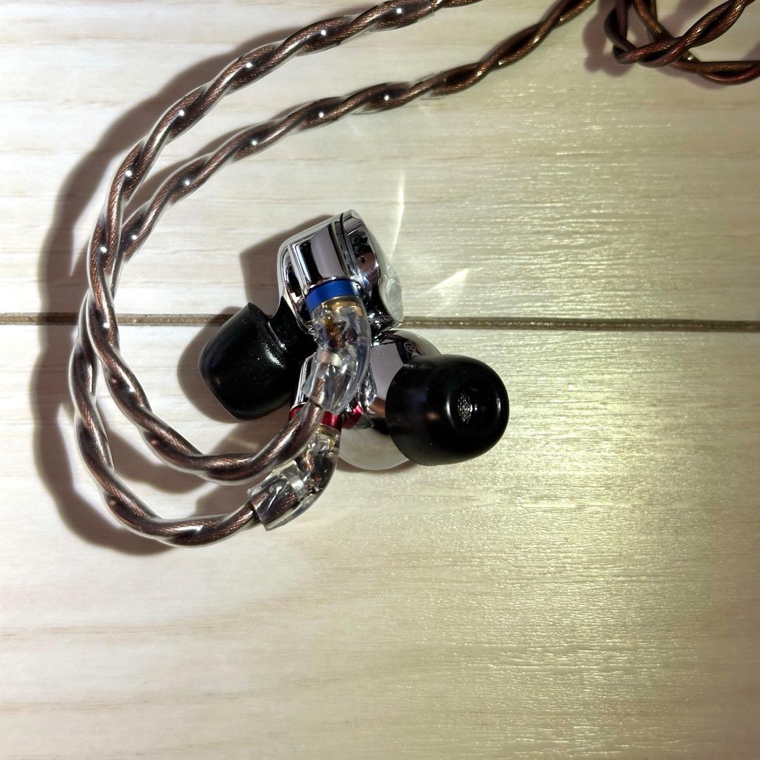 イヤホン FiiO FD15