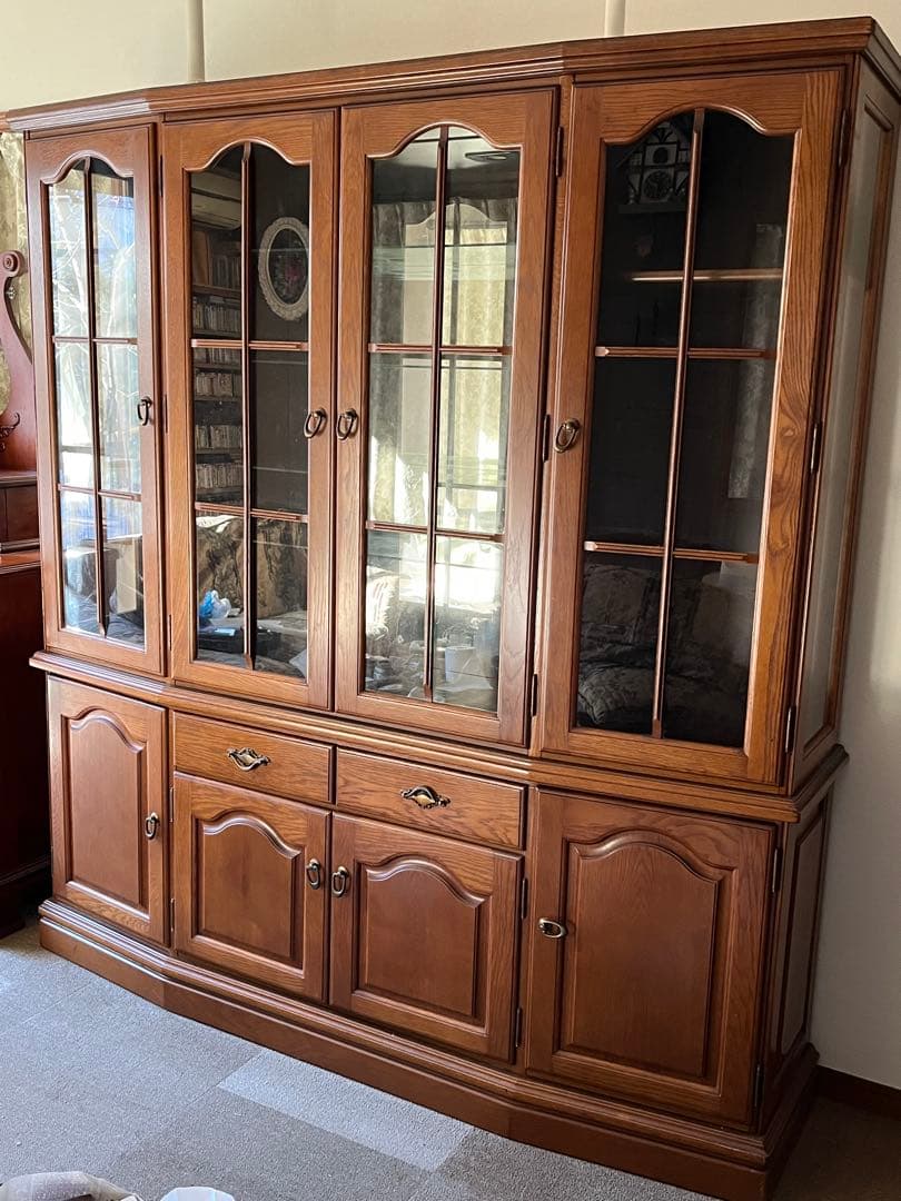 カリモク家具 コロニアルシリーズ カップボード ガラス扉　キャビネット