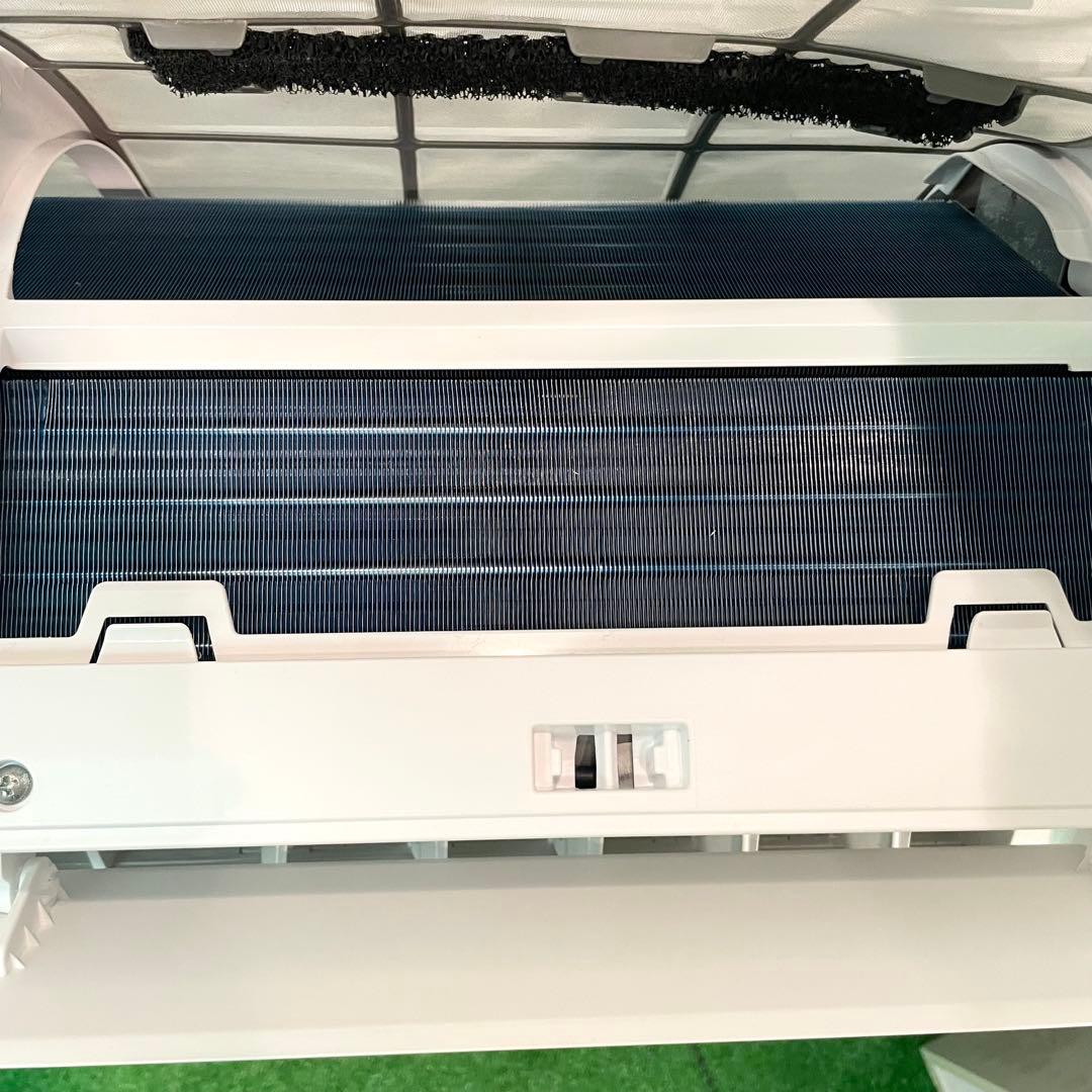 高年式　2022年製 室内機室外機セット6畳用 自動お掃除 エアコン　送料込み