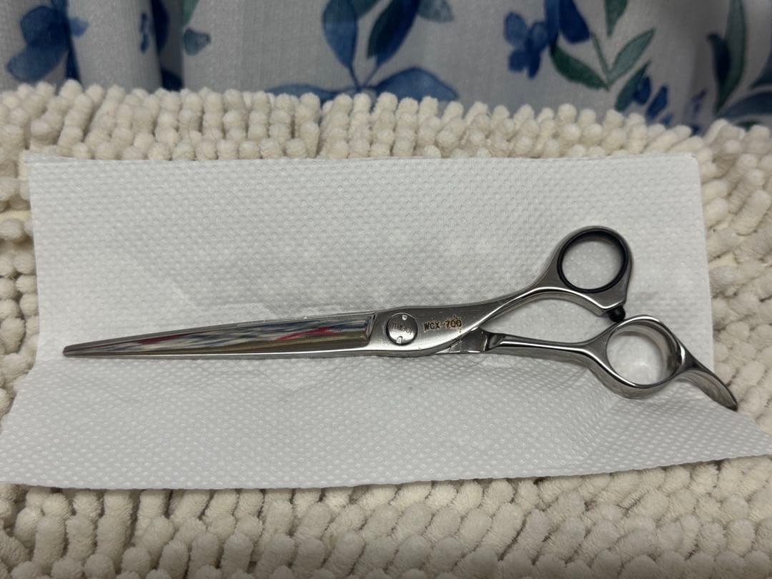 ケリー（KERRY）製のストレートシザー 型番：WCX-700