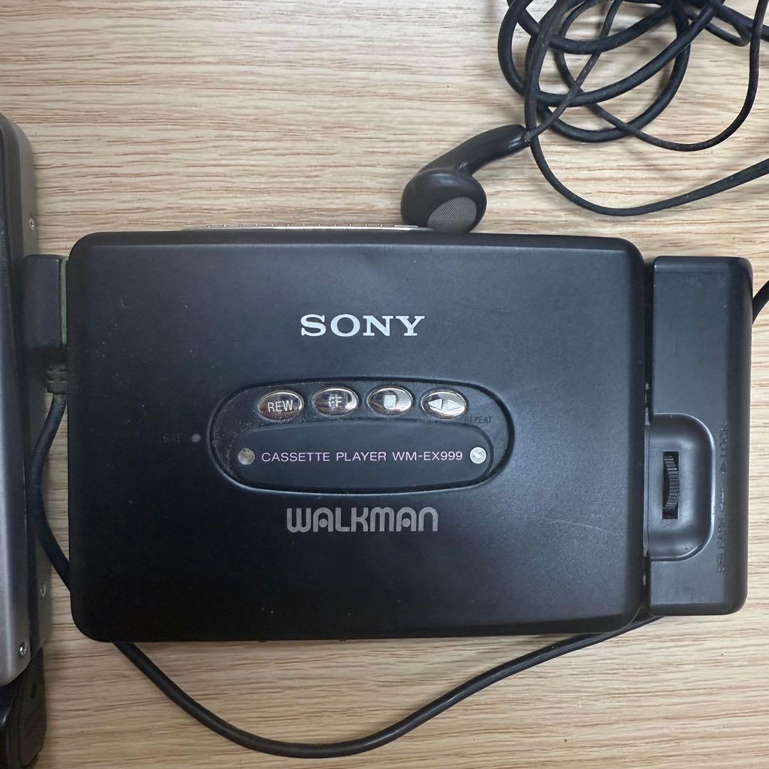 SONY WALKMAN 2点 専用イヤホン付 まとめ売り　ジャンク品