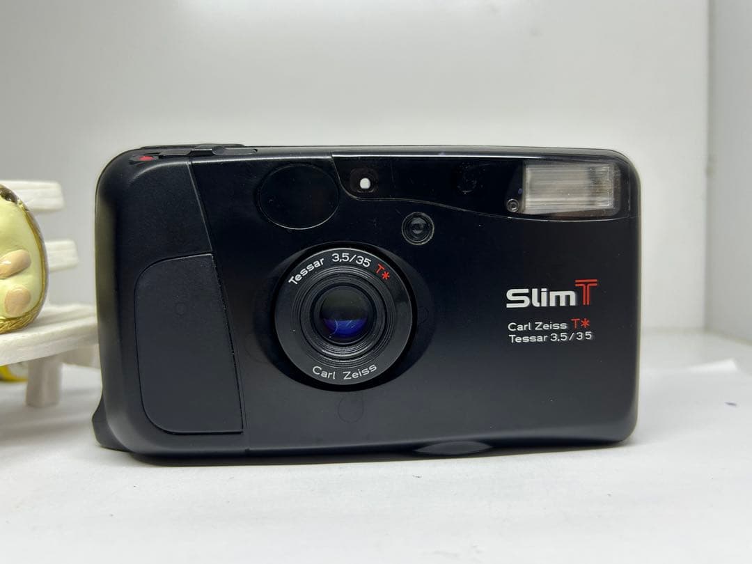KYOCERA Slim T Carl Zeiss 動作品　コンパクトカメラ
