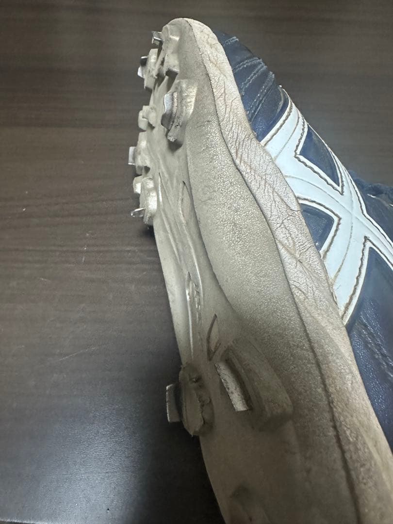 ヤクルトスワローズの赤羽由紘選手実使用スパイク