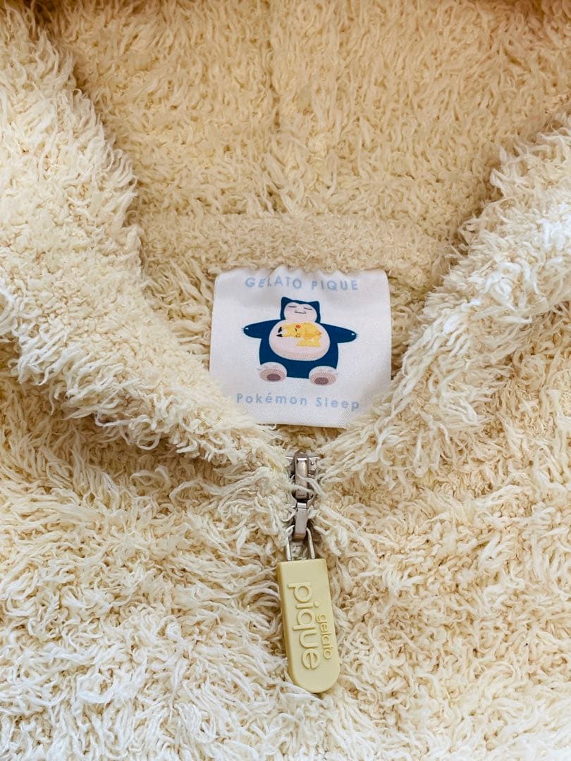 【美品】ジェラートピケ ベビー ロンパース ピカチュウ 80-90サイズ