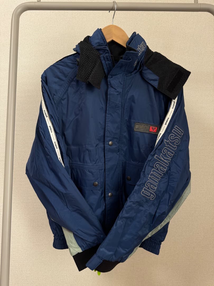 激レア 新品 未使用 がまかつ ウインドアップレインスーツ GM746