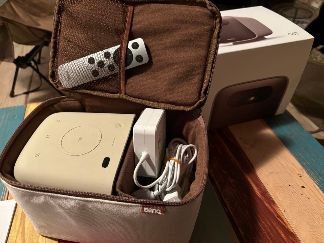 BenQ モバイルプロジェクター　キャンプ