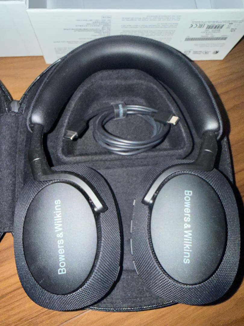 Bowers & Wilkins Px7 S2 ワイヤレスヘッドホン