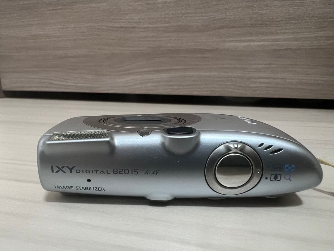 【完動品/純正ケース付】Canon IXY DIGITAL 820 ISデジカメ