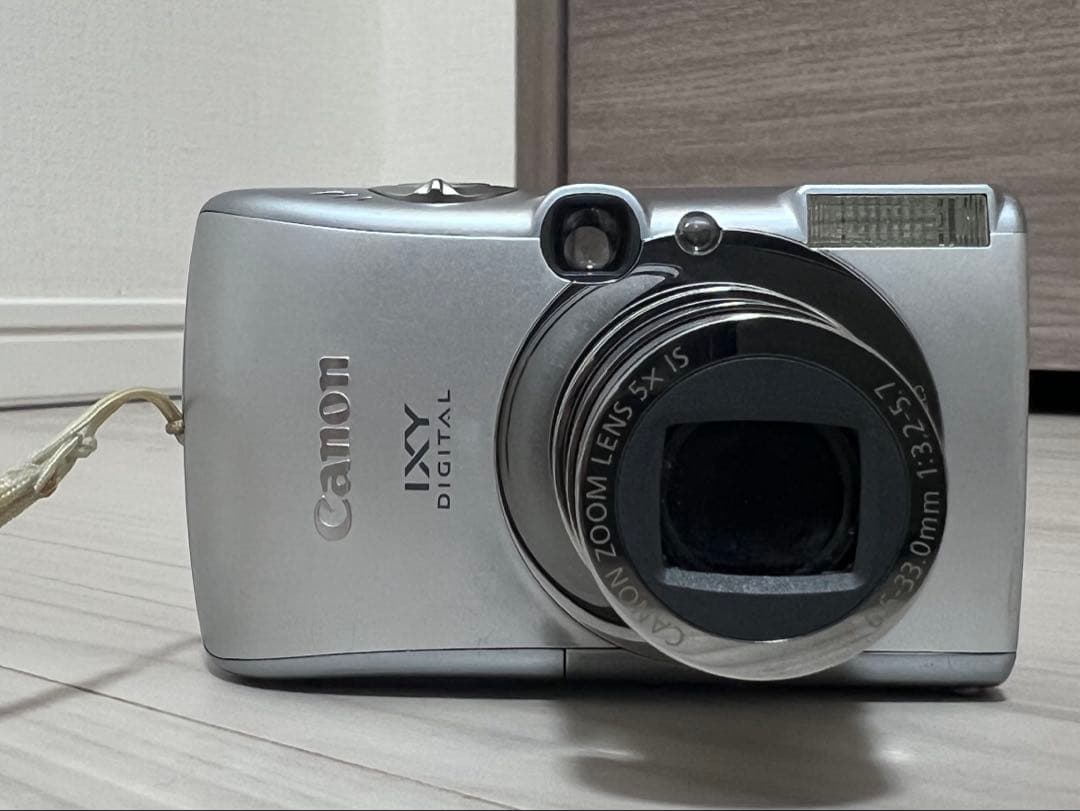 【完動品/純正ケース付】Canon IXY DIGITAL 820 ISデジカメ