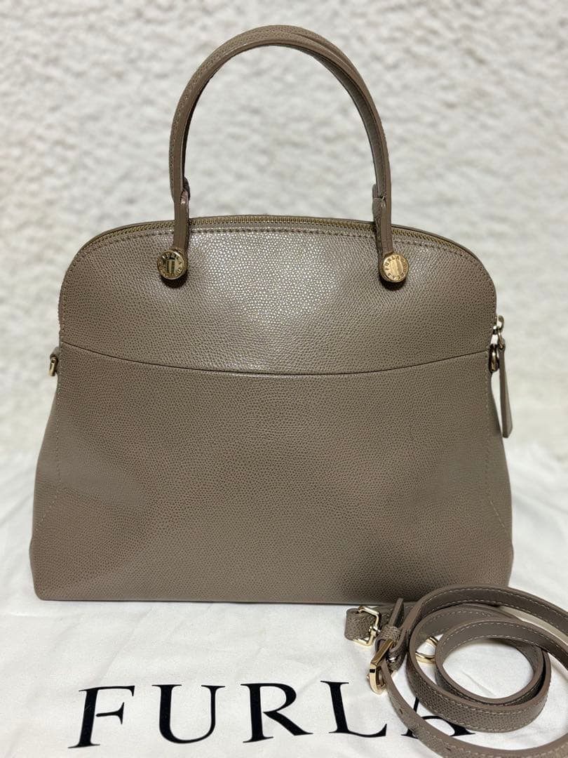 【超美品】フルラ　パイパー　グレージュ ハンドバッグ　ショルダーバッグ