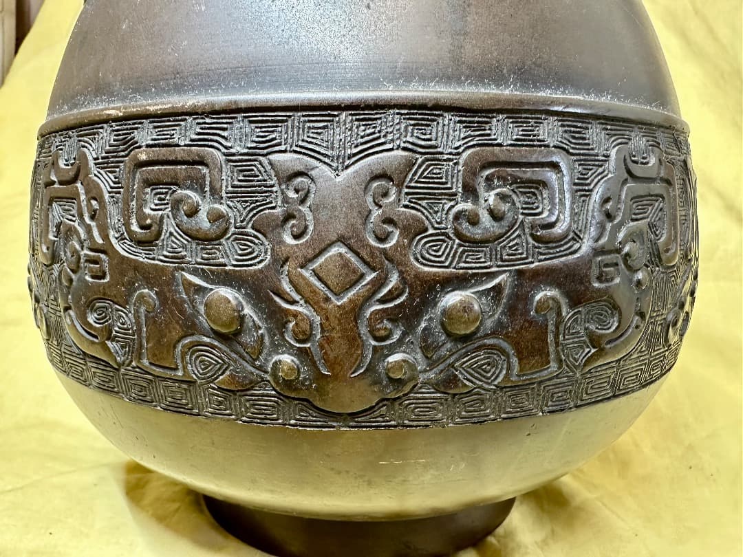 中国古董・明・宣徳銅器・霊獣紋「壺」