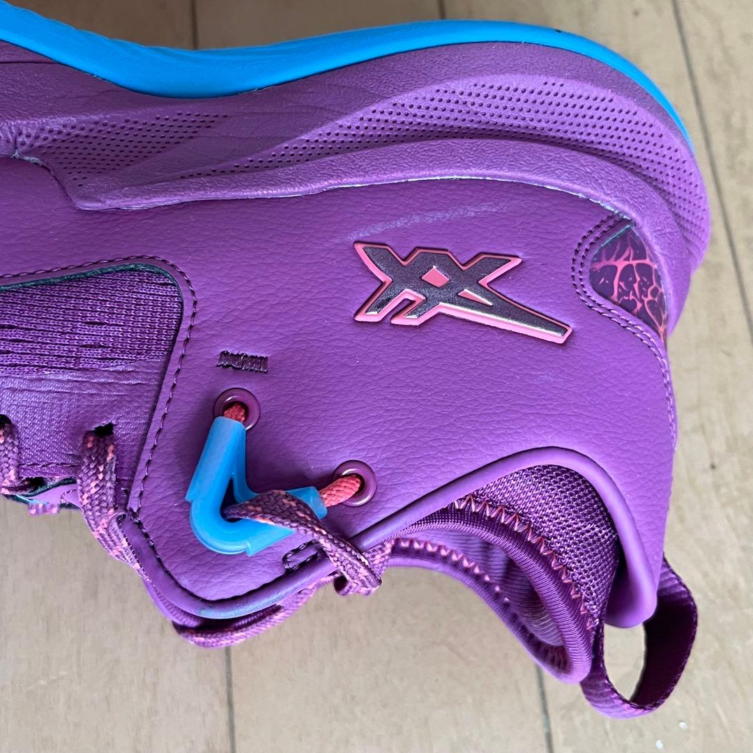 NOVA SURGE LOW 2 バスケットボールシューズ　27cm