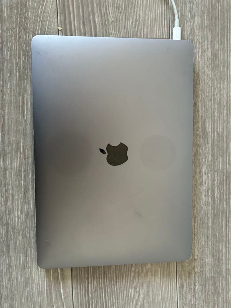 Apple MacBook air (A2179) 13インチ
